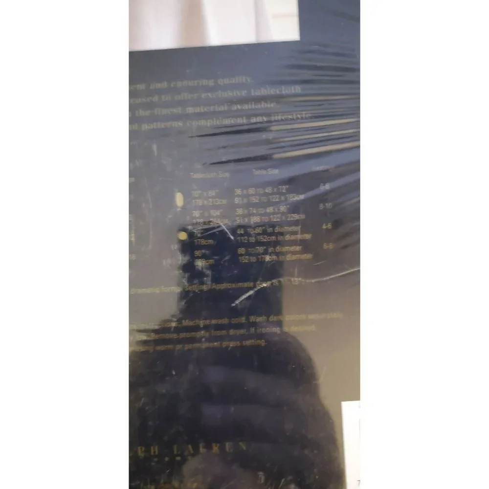 Ralph Lauren Home 70X84 Round‎ Tablecloth